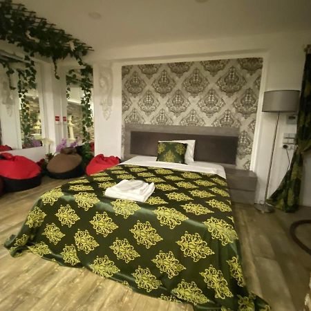 Hotel Terrace Тбилиси Экстерьер фото