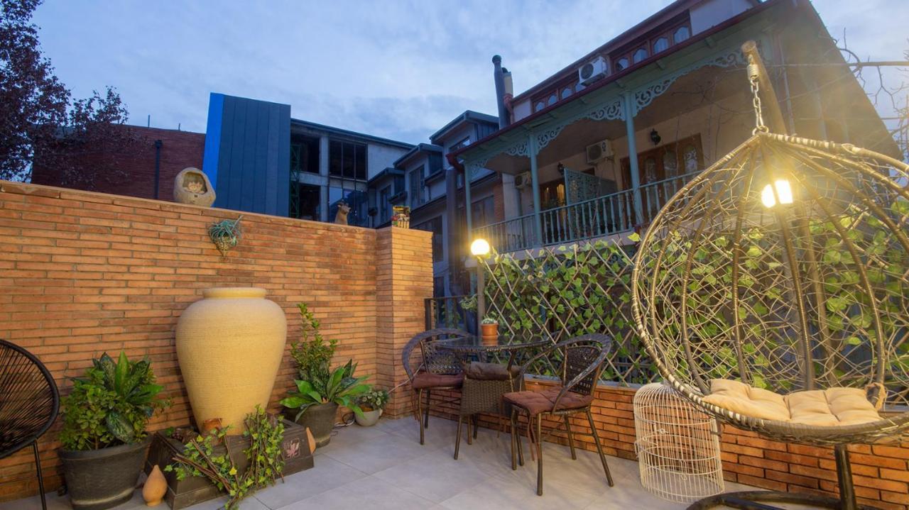 Hotel Terrace Тбилиси Экстерьер фото