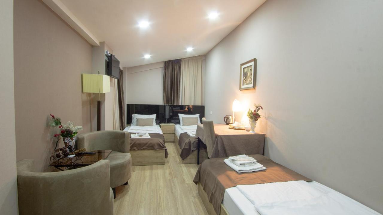 Hotel Terrace Тбилиси Экстерьер фото