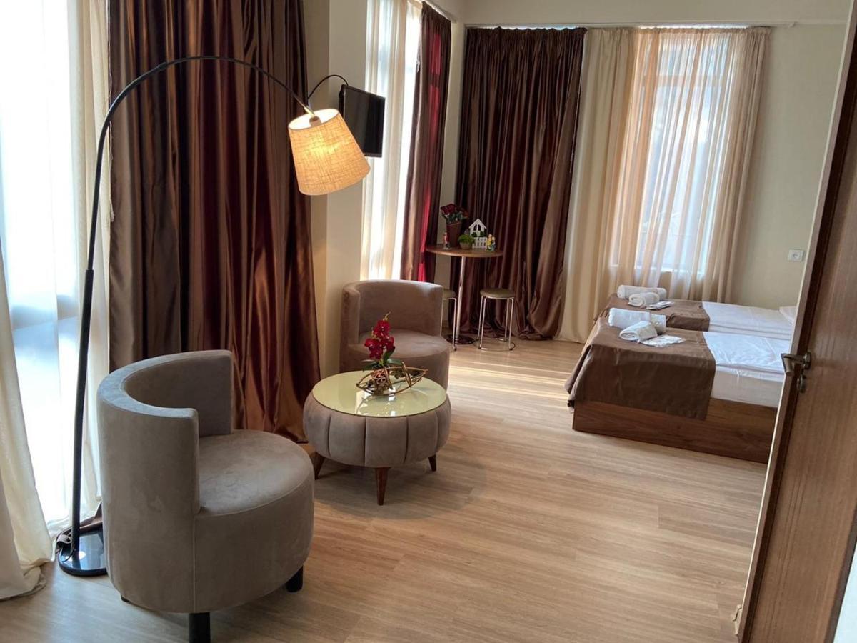 Hotel Terrace Тбилиси Экстерьер фото